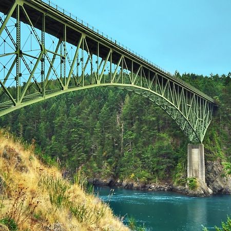 Coachman Inn Oak Harbor Εξωτερικό φωτογραφία