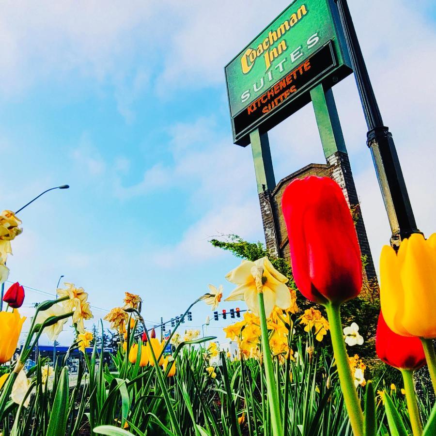Coachman Inn Oak Harbor Εξωτερικό φωτογραφία