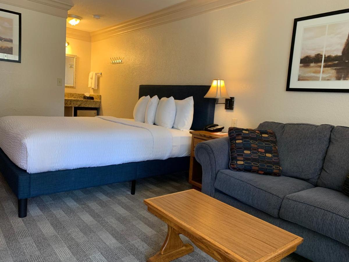 Coachman Inn Oak Harbor Εξωτερικό φωτογραφία