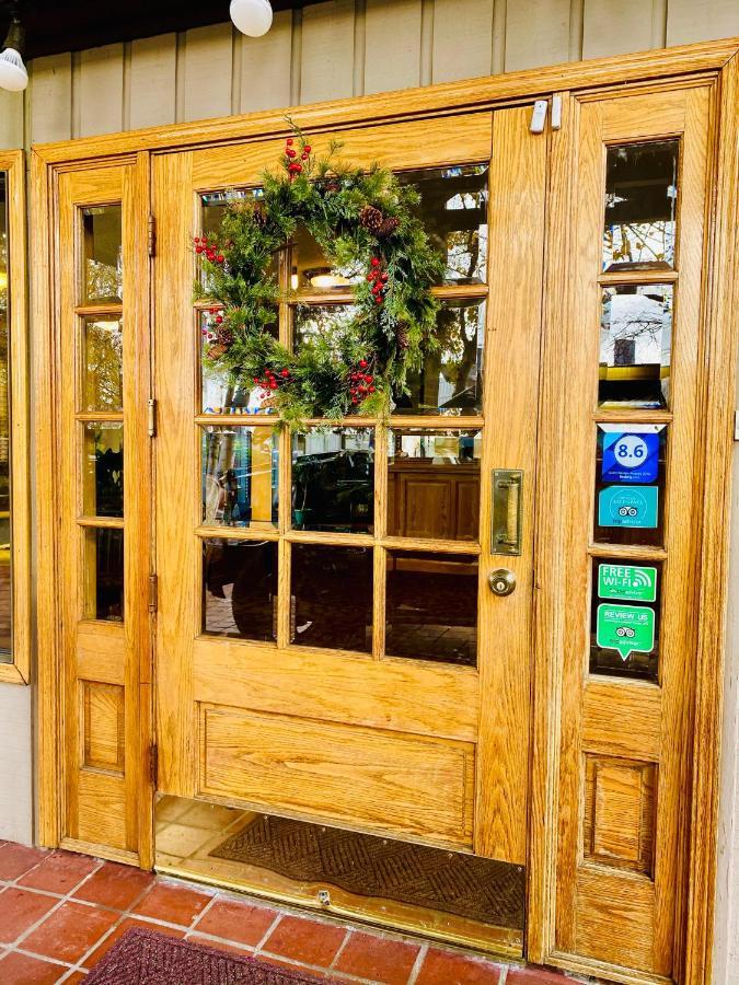 Coachman Inn Oak Harbor Εξωτερικό φωτογραφία