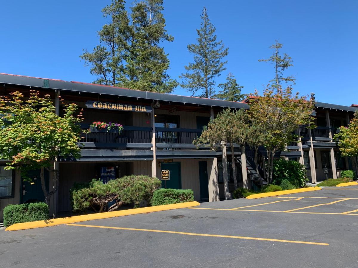 Coachman Inn Oak Harbor Εξωτερικό φωτογραφία