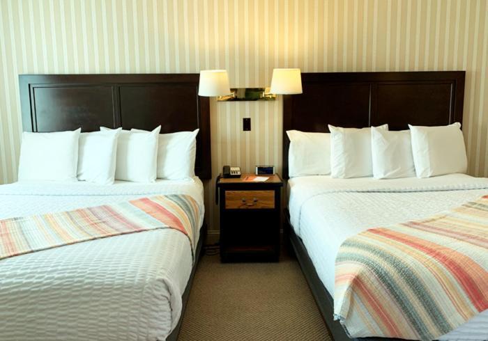 Coachman Inn Oak Harbor Εξωτερικό φωτογραφία