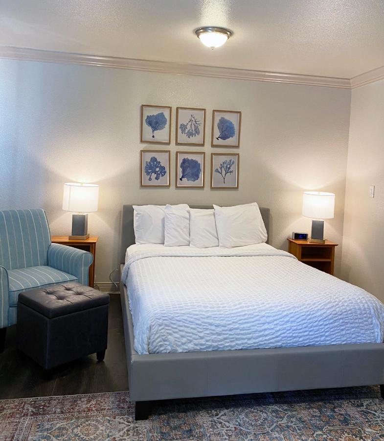 Coachman Inn Oak Harbor Εξωτερικό φωτογραφία